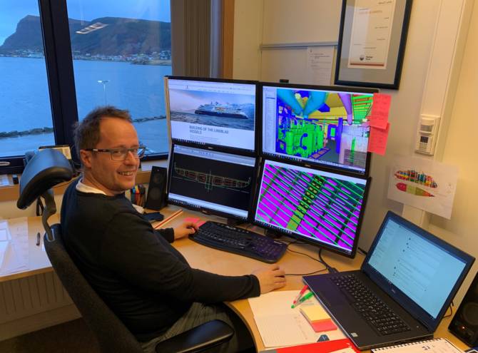 Børulf Lefdal, Head of Hull Structure at ULSTEIN, has had first-hand experience of how CADMATIC use has developed at ULSTIEN over the years.  